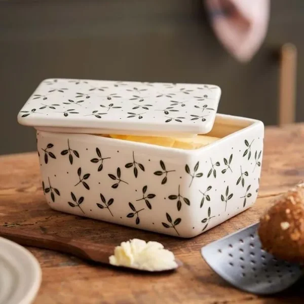 Butter dish illustration